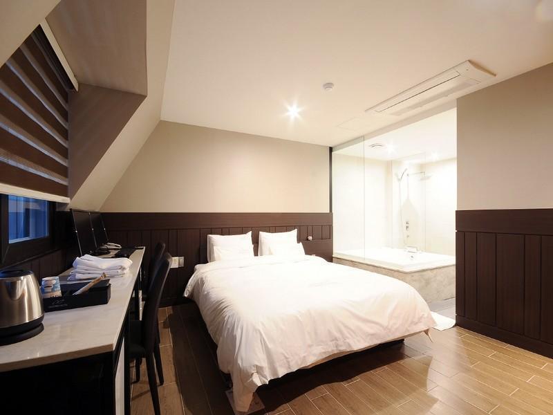 Queens Hotel Seomyeon Busan Exterior foto