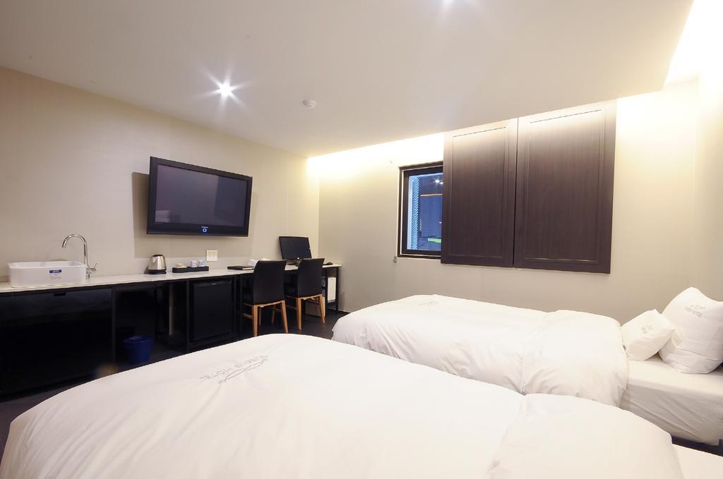 Queens Hotel Seomyeon Busan Exterior foto