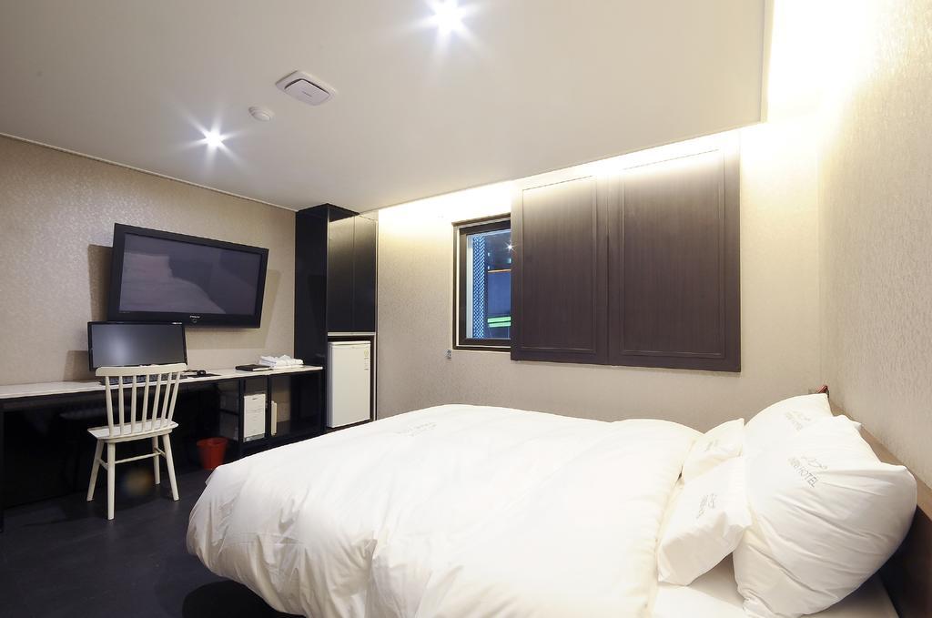 Queens Hotel Seomyeon Busan Exterior foto